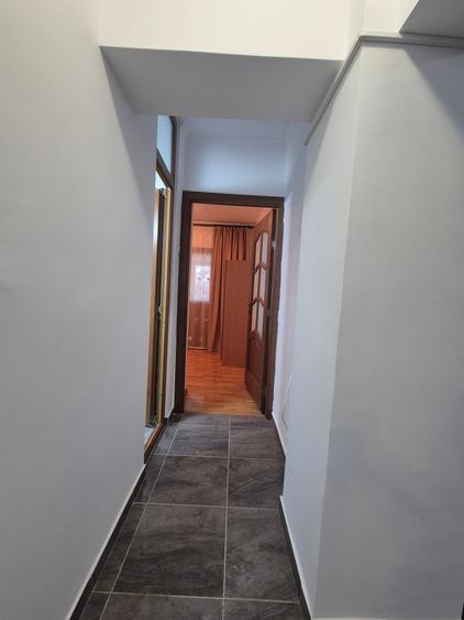 4 Camere, Capitol, Etaj Intermediar, Centrala pe Gaze - 19