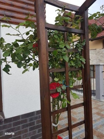 Casă cu 4 camere în Sânnicoară