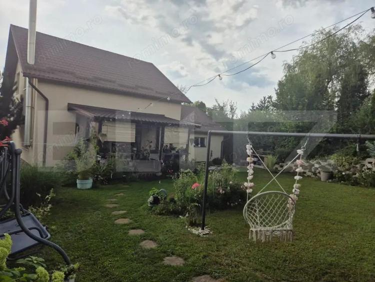 Vila de vanzare in Livezeni cu privelste deosebita, 970mp teren - 16