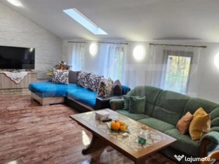 Casa deosebita, 3000 mp teren, 6 camere zona linistita - Bar - 9