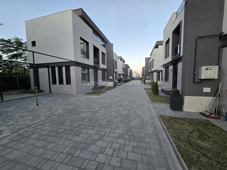 Mamaia Nord, P+2, predare la cheie, mobilat - utilat, parcare, TVA inclus