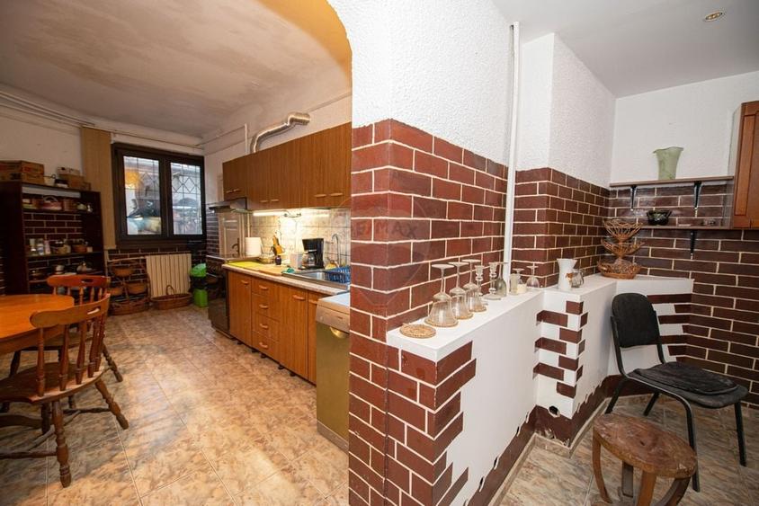 Casa-Vila pentru inchiriere  în zona Muncii-Decebal - 20