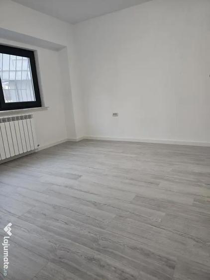 Proprietar apartament 2 camere Gara-Bcr - 4