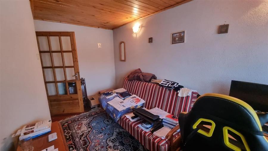 Casă individuală cu 5 camere cu Canalizare în Brașovul Vechi