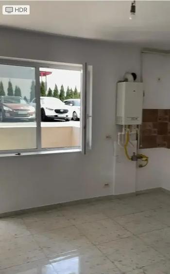 Apartament cu 3 camere semidecomandat în Militari
