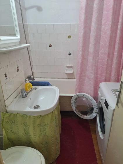 Apartament cu 2 camere decomandat în UTA