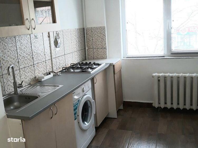 Apartament cu 2 camere semidecomandat în Moșilor