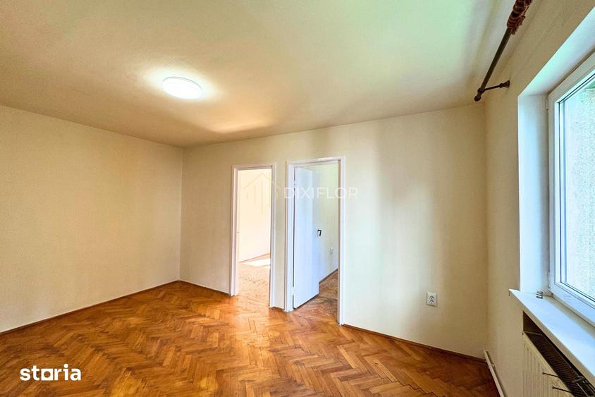 Apartament cu 3 camere decomandat în Mureșeni