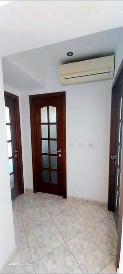 Apartament cu 3 camere decomandat în Ultracentral