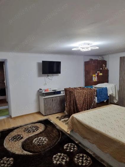Casă cu 3 camere cu Teren 120 Mp în Sud
