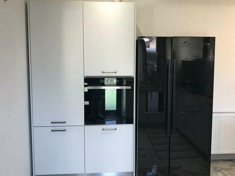 Casă individuală cu 3 camere cu Canalizare în Pârneava