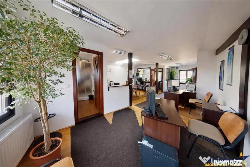 Spațiu comercial, de 70 mp, în Central