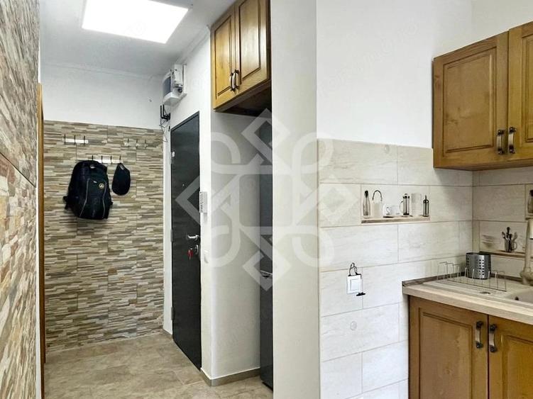 Apartament cu 2 camere semidecomandat în Rogerius