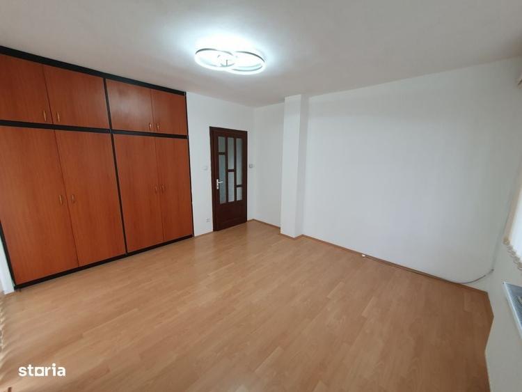 Casă cu 4 camere decomandat cu Teren 500 Mp în Brâncoveanu