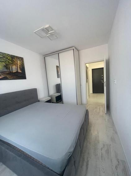 Apartament cu 2 camere semidecomandat în Militari