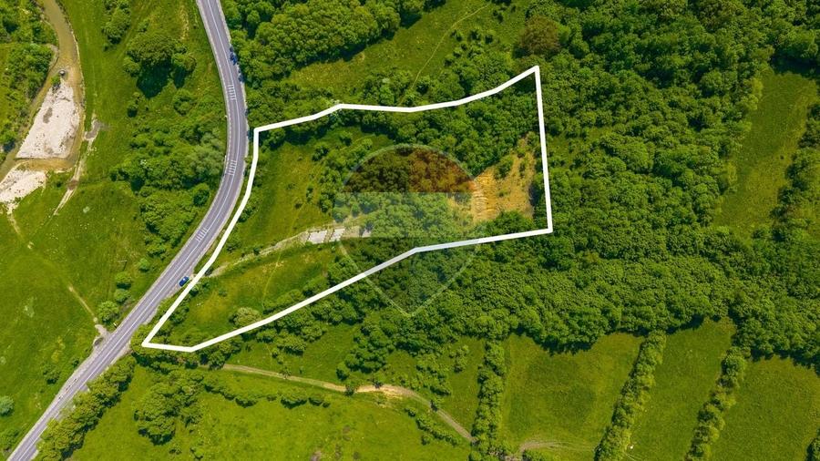 Teren Construcții intravilan de 10000 mp, în Glăjărie