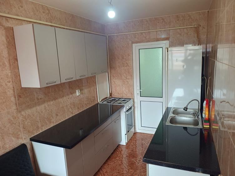 Apartament 4 camere zona Casa Cartii - 4