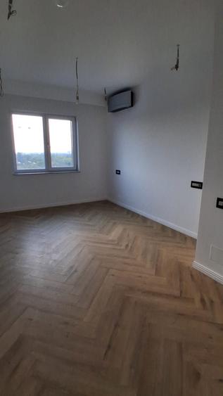 PENTHOUSE - Mihai Bravu - 550 MP - 19