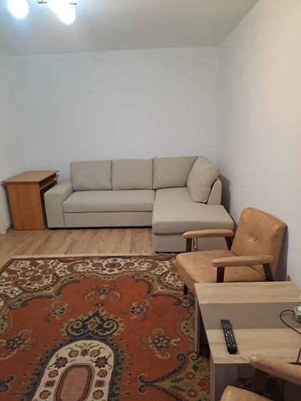 De inchiriat apartament 2 camere - 2