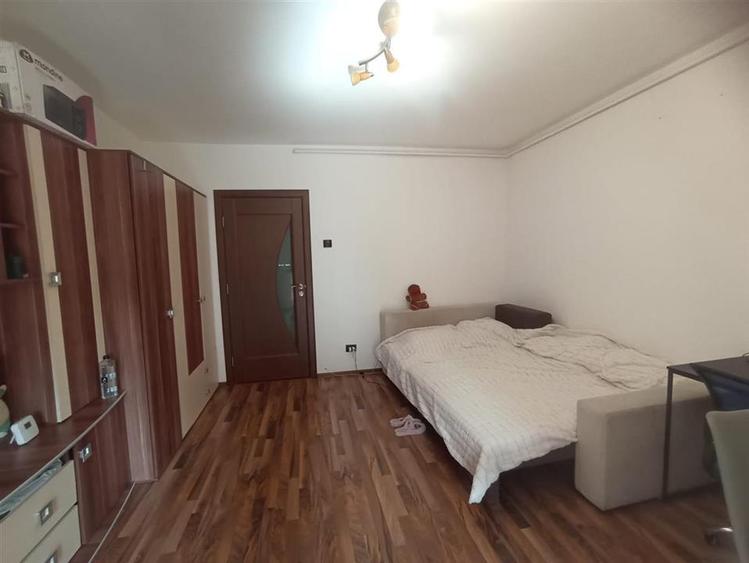 Garsoniera de vanzare - 31mp - Astra cu loc de parcare - 2