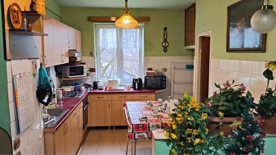 Vand apartament cu 3 camere, 80 mp - 95.000 euro negociabil - 1