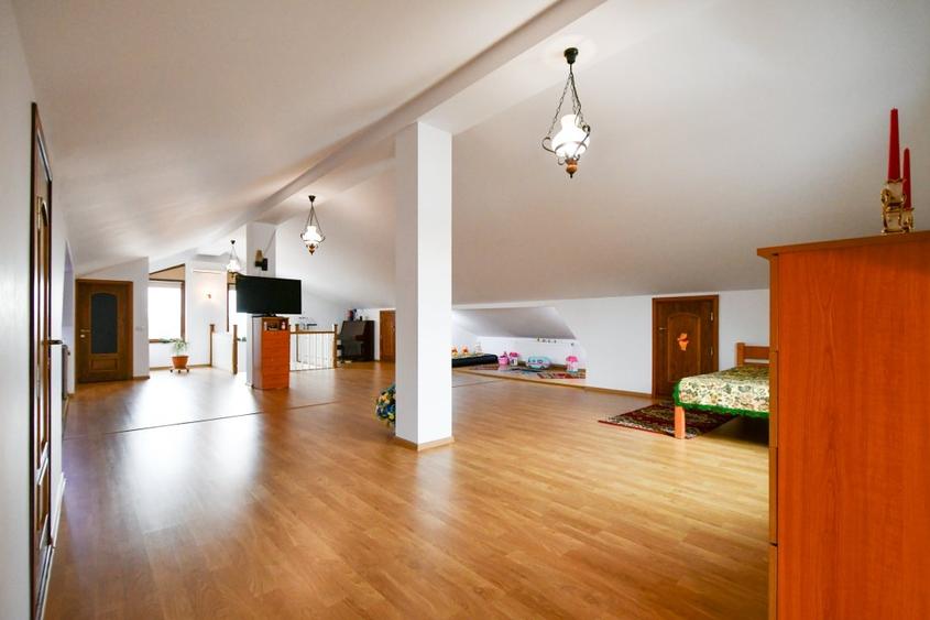 Vila independenta energetic cu teren 427mp pe colt COMISION 0% - 44