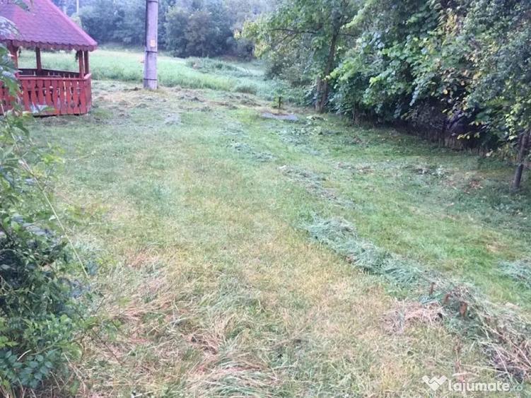 Casa spatioasa cu 4 camere, orasul Campeni - 1