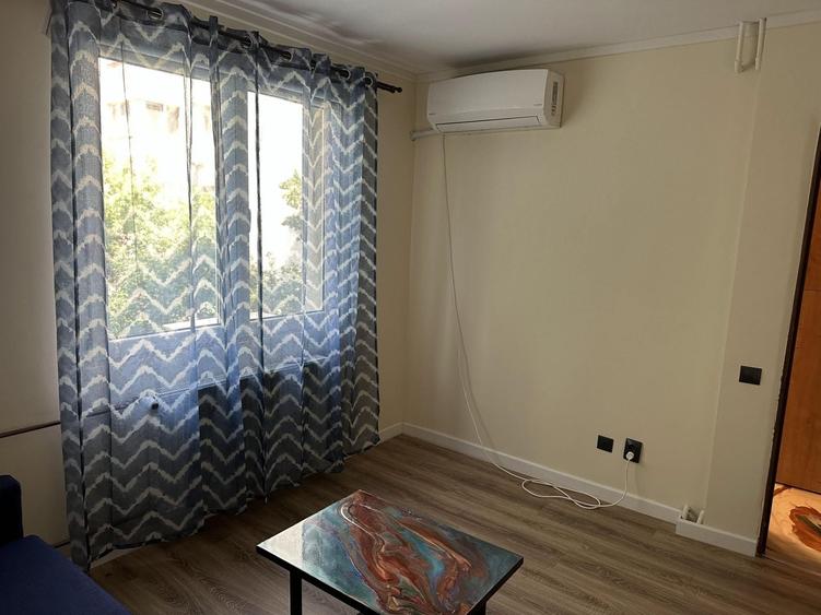 Inchiriere apartament mobilat și utilat 3 camere zona Titan Negociabil - 7