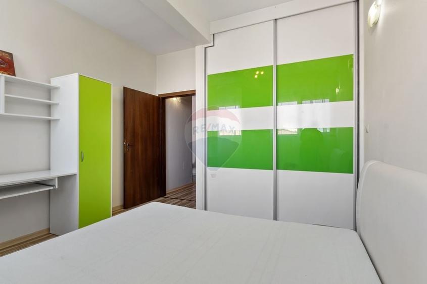 Apartament cu 3 camere decomandat, mobilat în UTA