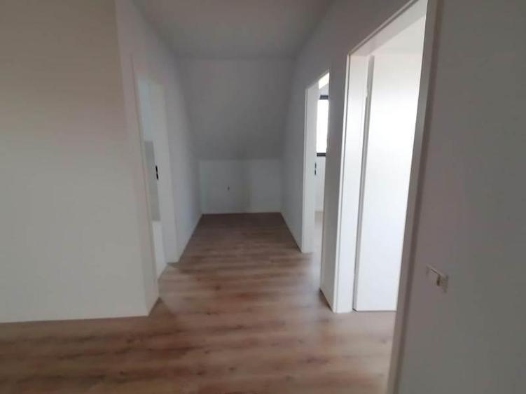 Casa- soseaua Bucuresti - Magurele-Rahova- Careffour -fosta Cora- 155000E - tva - 7