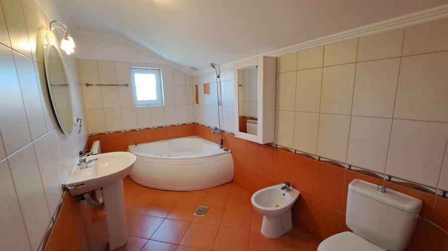 VILA LUX  CU PISCINA PROPRIE IN COMPLEX REZIDENTIAL CU CIRCUIT INCHIS - 47