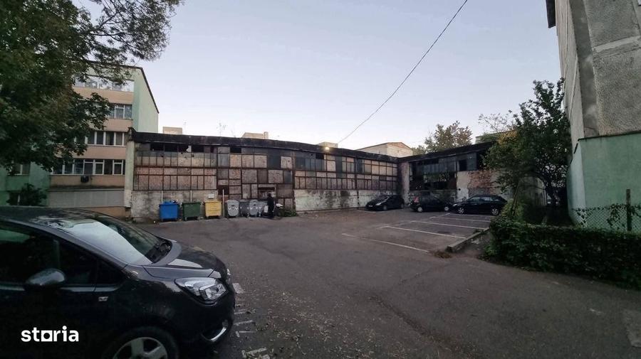 De vanzare cladire in Roman cu o suprafata de 590mp utili - 1
