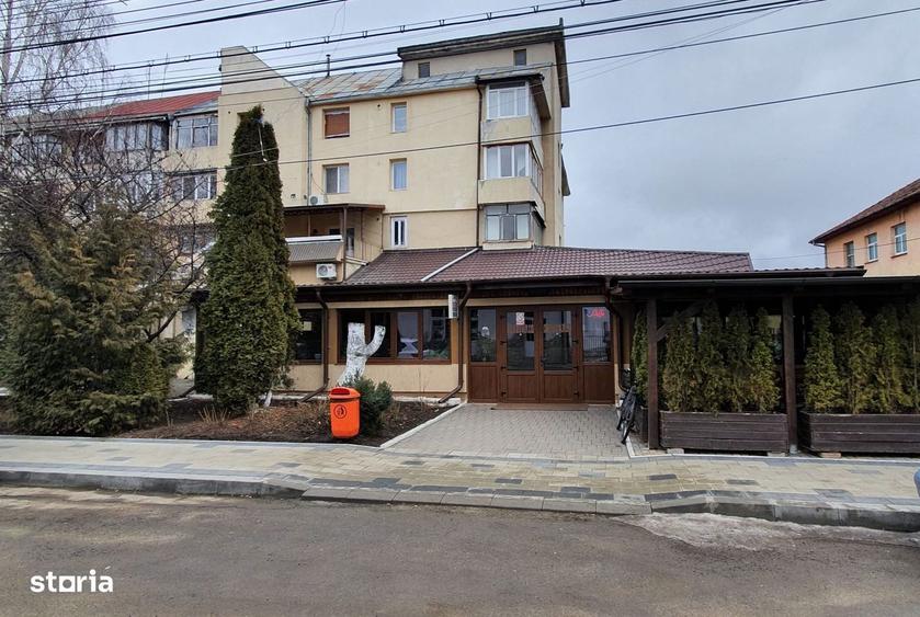 Spatiu Comercial, - 2