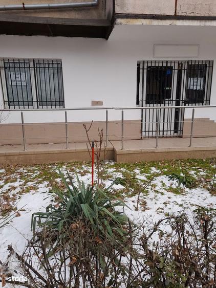 Spatiu comercial parter, 70mp - 1