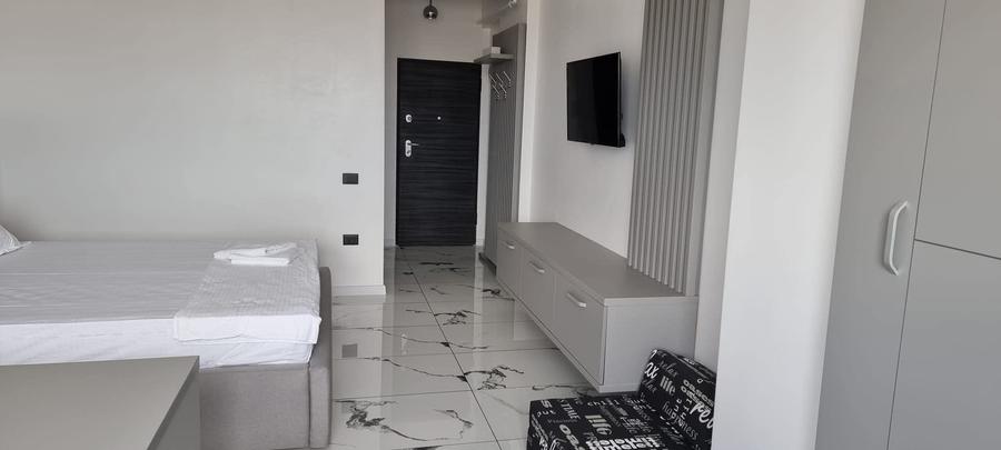 garsoniera de lux Building Stefan  LANGA MARE  Mamaia Nord  termen lung 400 Euro - 3