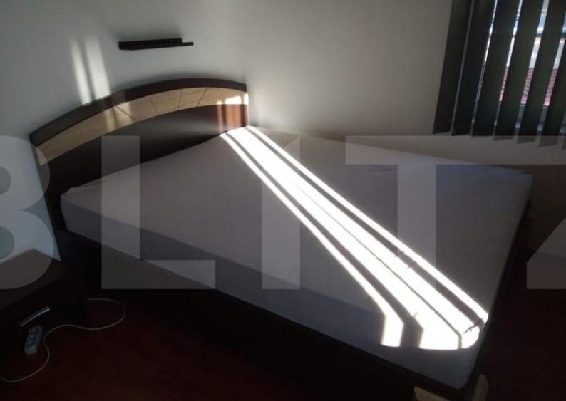 Apartament de vanzare, cu 2 camere, 48 mp, zona Soarelui - 3
