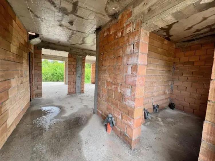 A 1638 De vanzare casa, tip duplex in Mure? -Livezeni - 2