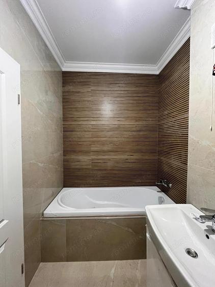 APARTAMENT CU 2 CAMERE IN COMPLEXUL CAMPEADOR CITY la 120.000 euro - 2