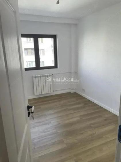 Apartament cu 3 camere - complet renovat - centrala proprie - Dumbrava Noua Apartament cu 3 camere - complet renovat - centrala proprie - Dumbrava Noua
