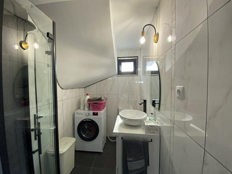 Casa individuala mobilata elegant, 4 camere, 2 bai, gradina Cristian SB - 5