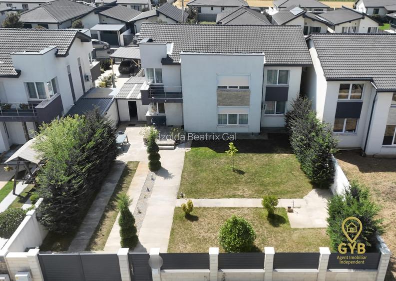 Casa moderna cu 5 camere in Santandrei