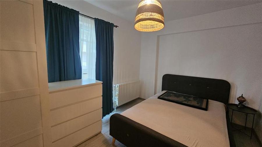 Apartament cu 2 camere decomandat, mobilat în Berceni
