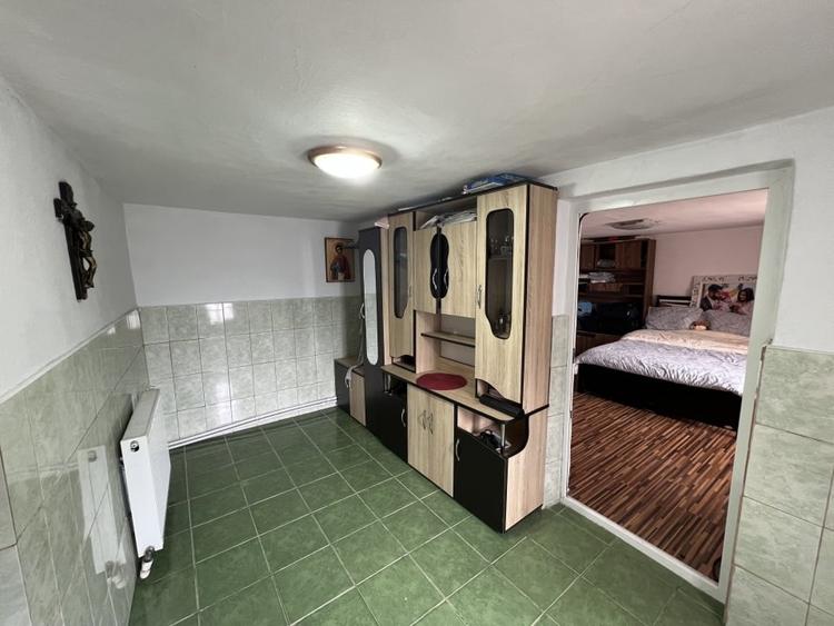 Casa 3 camere, Izvoare - 5