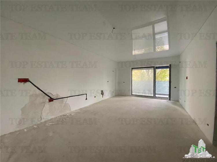 Mamaia/ Apartament cu 2 camere la gri de vanzare - 2