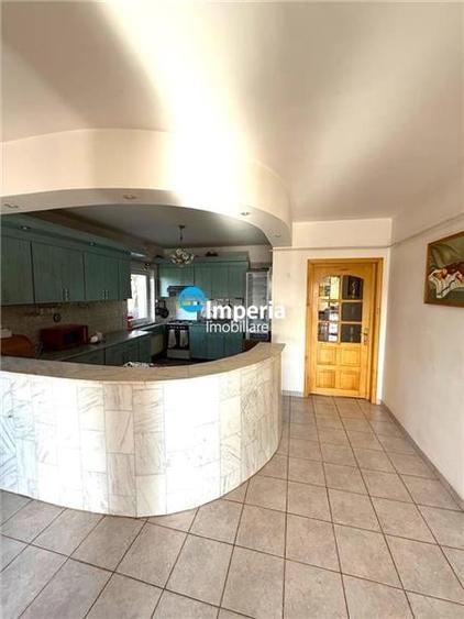 Vila 6 cam, 2400 teren, Garaj, crama,  5 drumuri Valea Adanca - 4