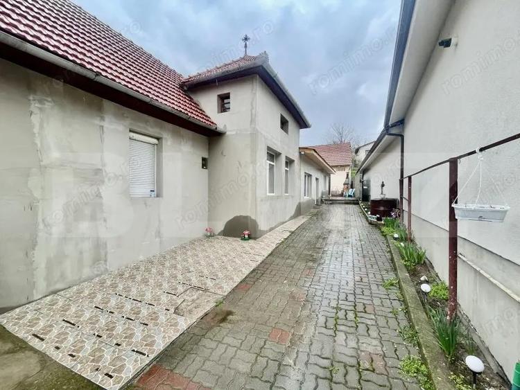 Casa 3 camere ?eusa | 135 mp utili | 754 mp teren | 2 fronturi - 5