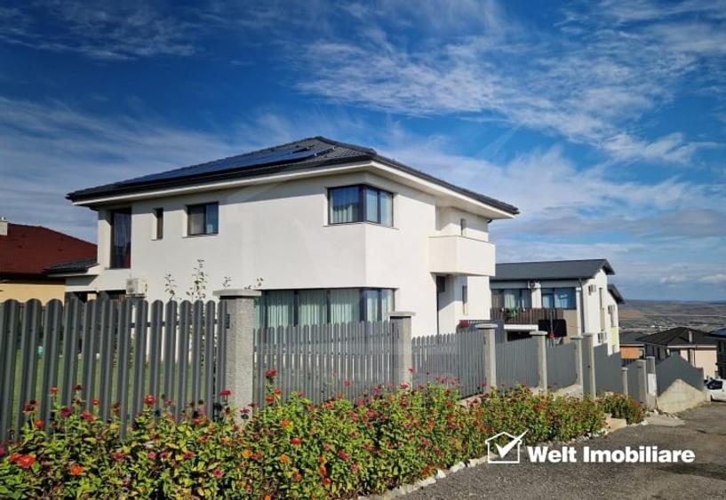 Casa independenta energetic, ultrafinisata, mobilata modern in Dezmir - 13