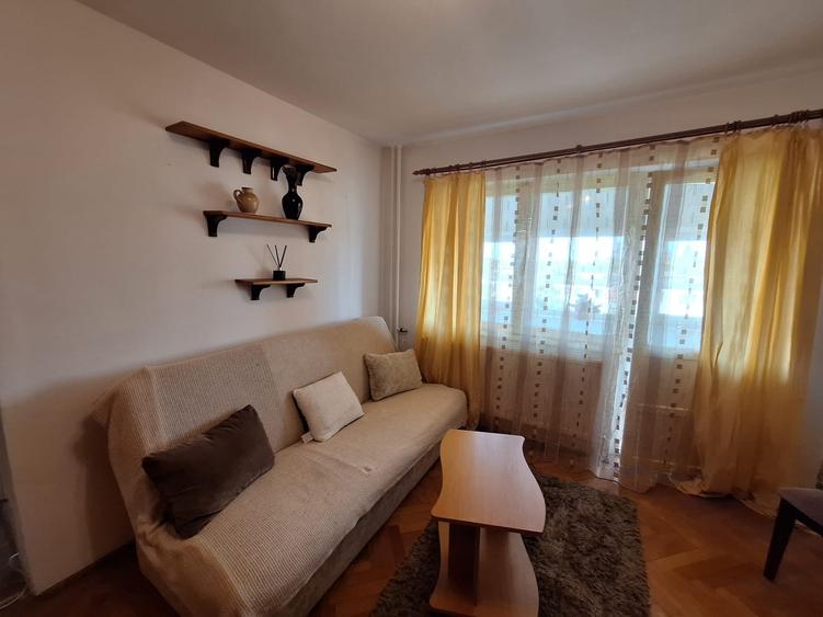Apartament 2 camere zona Circumvalatiunii - 1