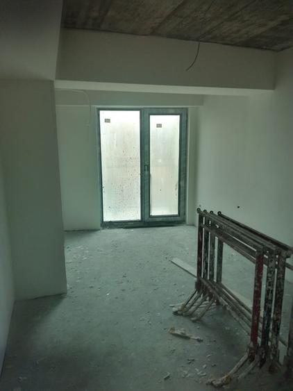 Bulevardul Mamaia - spatiu comercial 230mp - 4