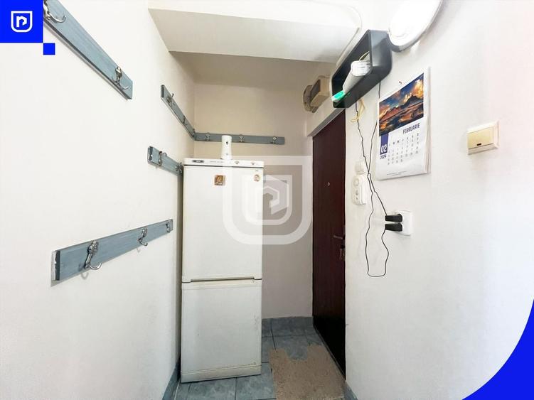 Apartament cu 2 camere semidecomandat, mobilat în Central